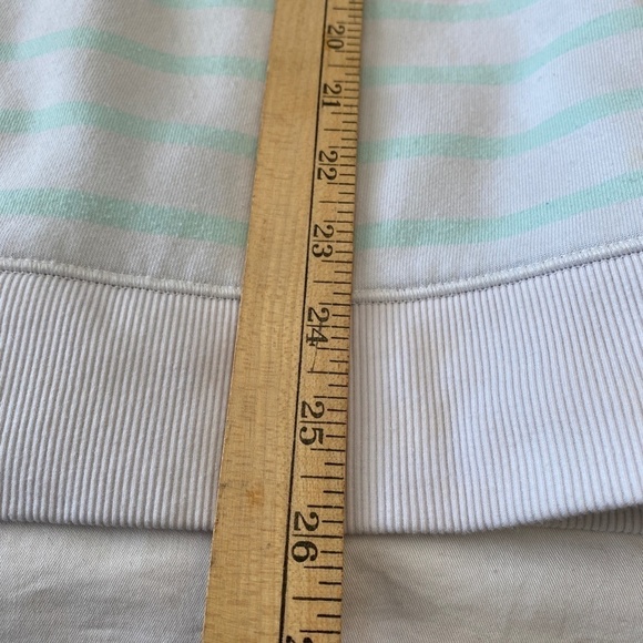 Under Armour Women's Striped Pullover Hoodie Size Small - Picture 9 of 10